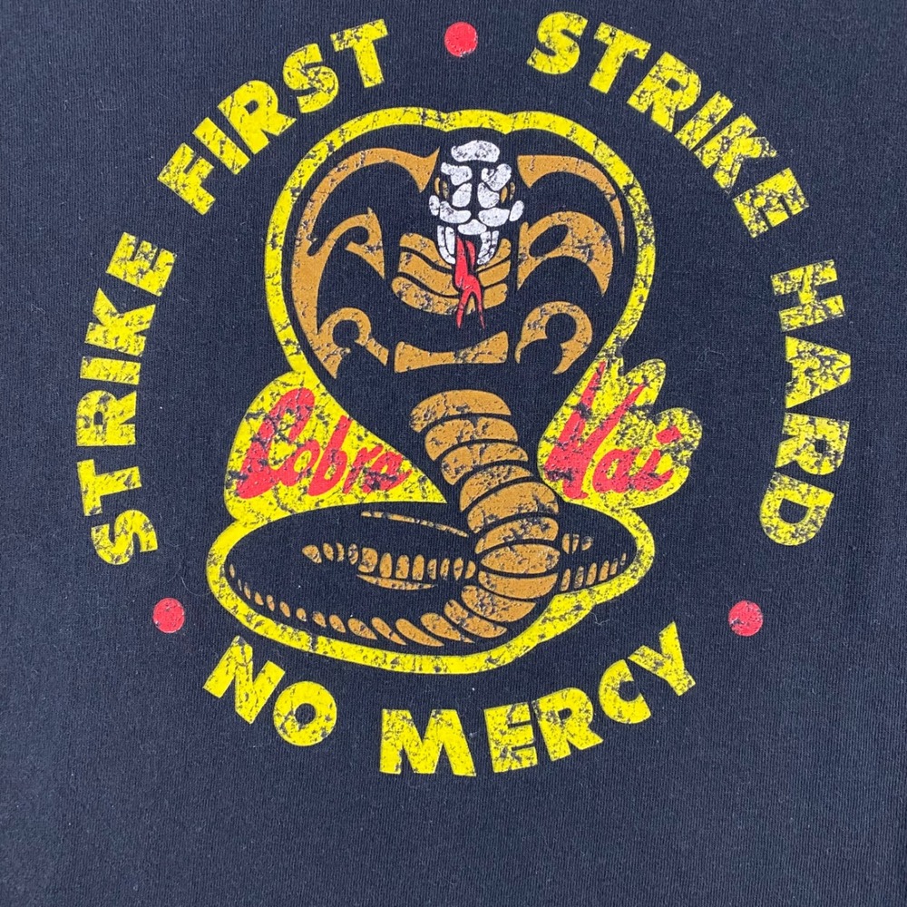 Cobra Kai Graphic T-Shirt Mens 3X Black Excellent Strike First‎ Strike Hard Tee - Picture 2 of 12